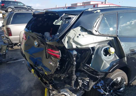 2025 BMW X3 M50 xDrive из США, поврежденный, VIN 5UX73GP02S9Y37141